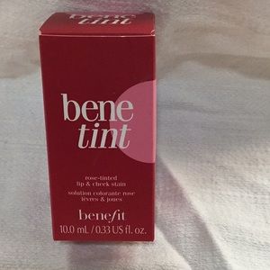 Benefit  bene tint Lip & Cheek Stain